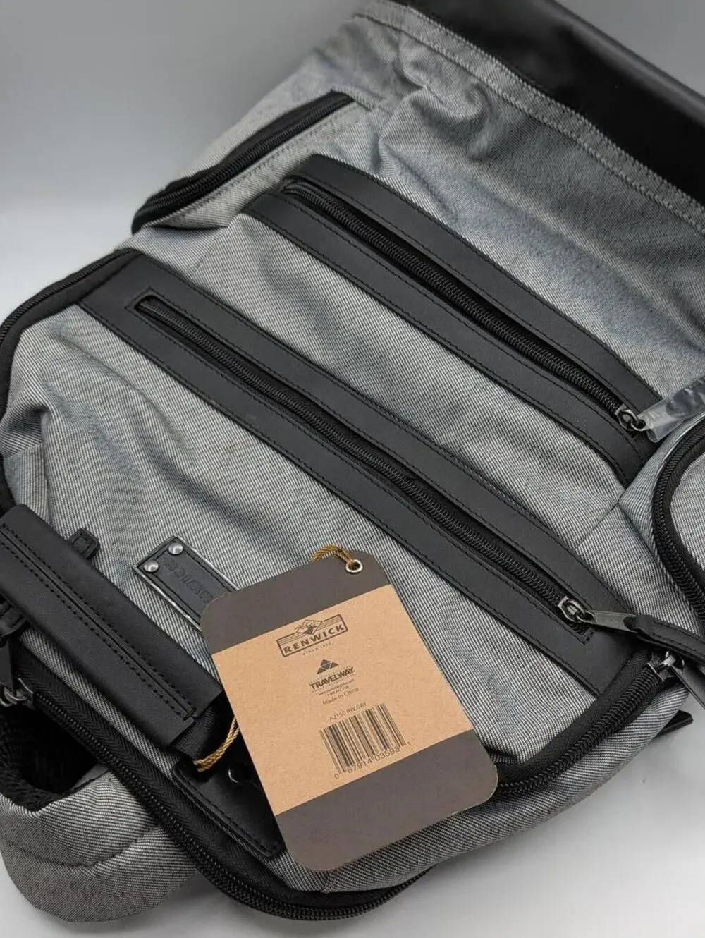 Kenneth Cole Reaction Large $79.99 Gray Polyester Travel Backpack